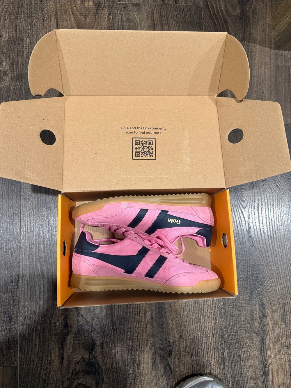 Gola Womens Pink Sneakers with Navy Stripes